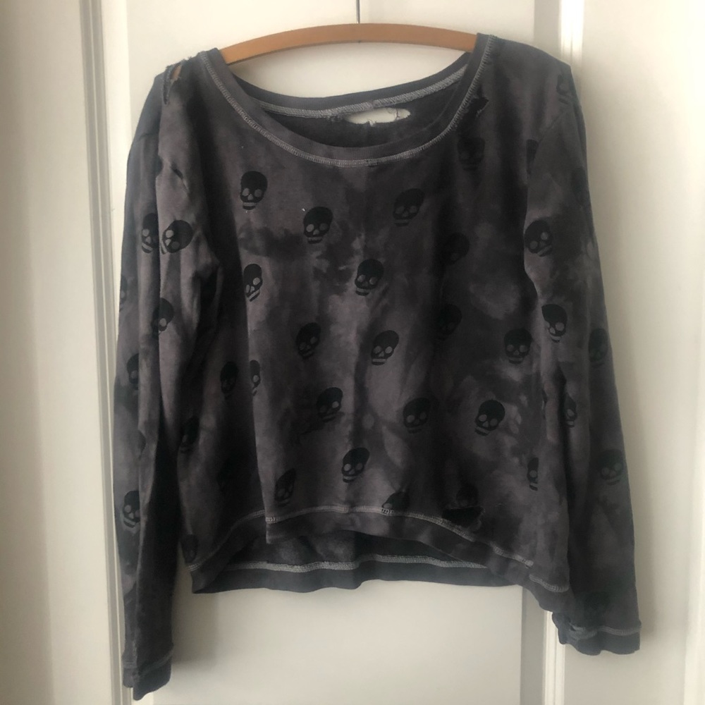 Custom Distressed Hand-Dyed Grey Skulls Crop sz S